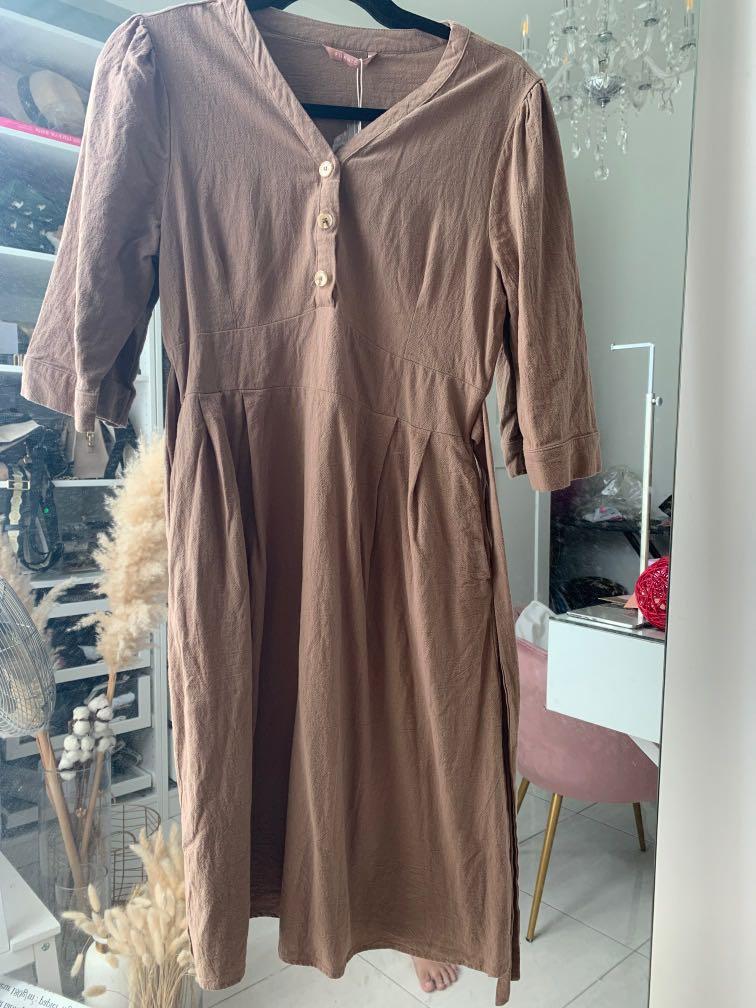Brand clothes outlet sale