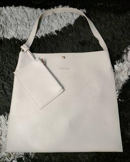 CHAROLE - Flat Type Shoulder Bag
