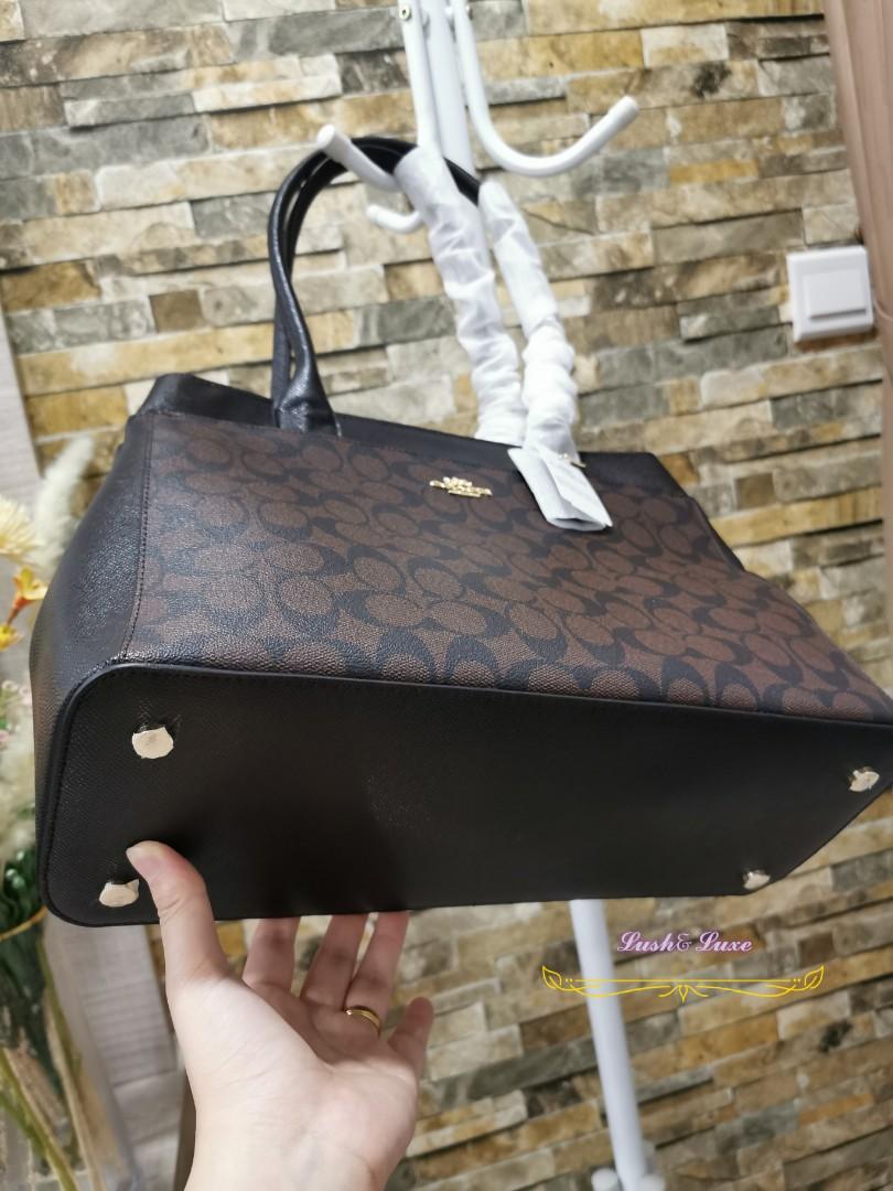 Coach casey tote in signature canvas hotsell