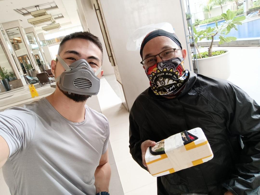 Proof of transactions (Category: Announcements) located in Pasig City. Submitted by flkloresupply (Listing ID 1109777270, Image 3). Description: here are some pics of successful deliveries! thank you to our patrons!.