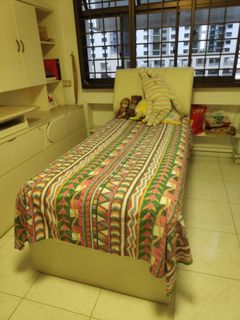 (Category: ) located in . Submitted by klairetan (Listing ID 1109877285, Image 1). Description: .
