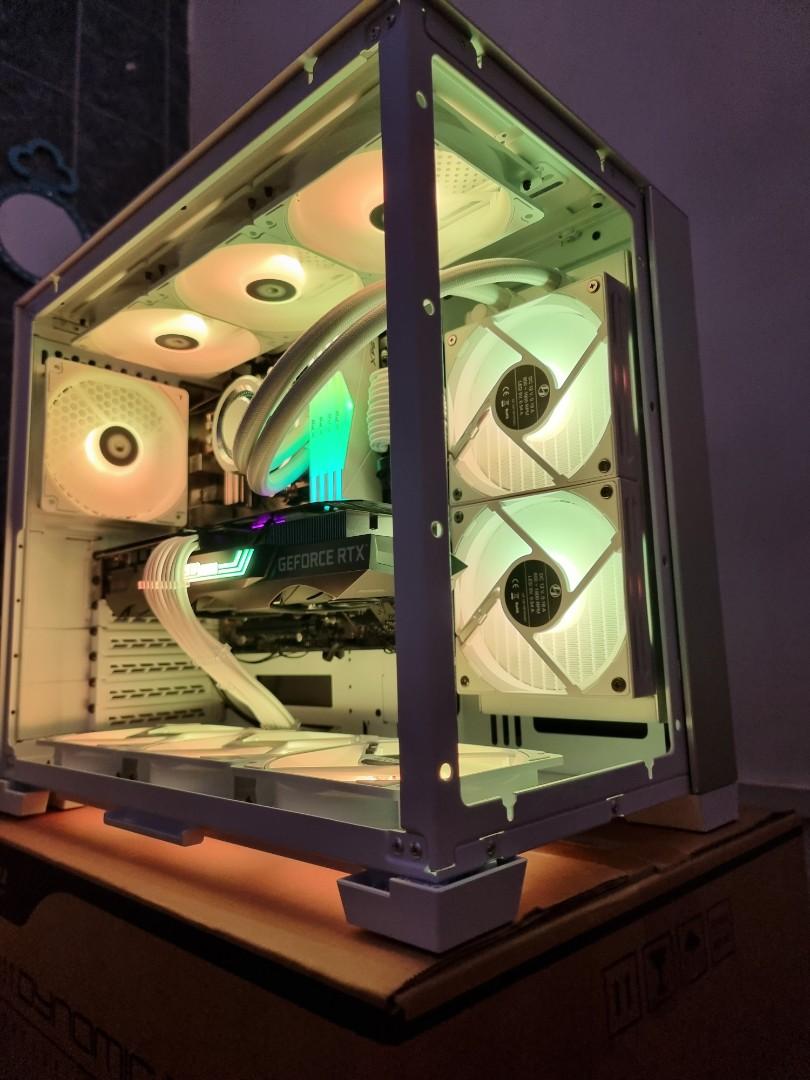 LIAN LI O11 DYNAMIC MINI Ryzen 5 5600X RTX 4070 Ti Custom Gaming ...