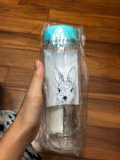 Gap水瓶兔兔真可愛