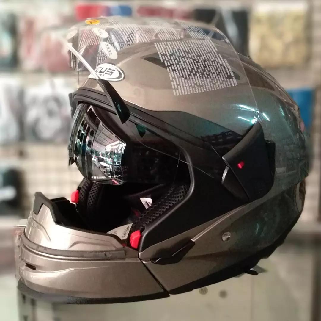 HELM FULL FACE/ HALF FACE ZEUS ZS 611C, Motor di Carousell