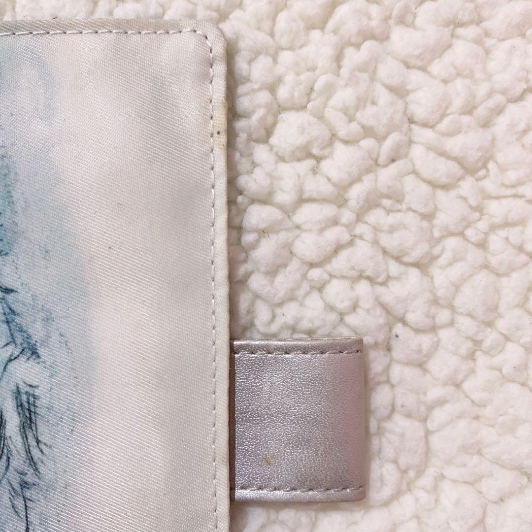 Hobonichi Techo A6 Cover Polar Bear (Category: Stationery & School Supplies) located in Marikina City. Submitted by alwaysinjapan (Listing ID 1109762348, Image 3). Description: Hobonichi Techo A6 Cover Polar Bear ✂️Used - Preloved ✂️Please manage expectations and see the photos for the flaws due to normal use. ✂️Kindly note that the pricing already took the flaws into consideration as well as the rarity of the design. 😊 This cover is from the 20