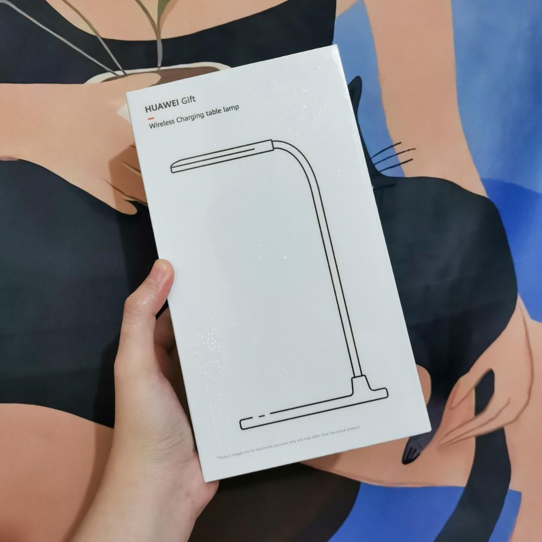 Huawei Wireless Charger Table Lamp, Mobile Phones & Gadgets, Mobile