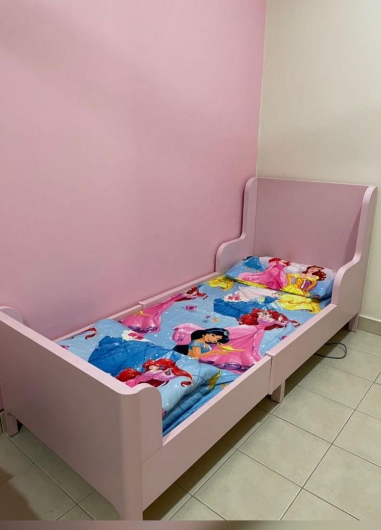Ikea pink extendable shop bed