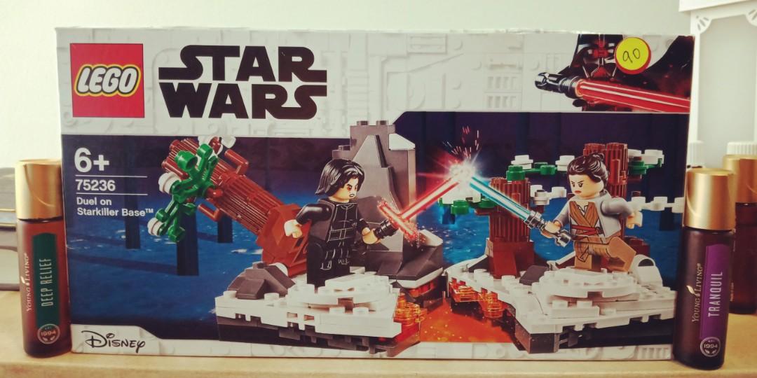 Lego Duel on Starkiller Base. 75236. Kylo Ren. Rey. Hobbies
