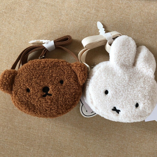 Miffy x Studio Clip Crossbody Bag, 女裝, 手袋及銀包, 單肩包 Carousell