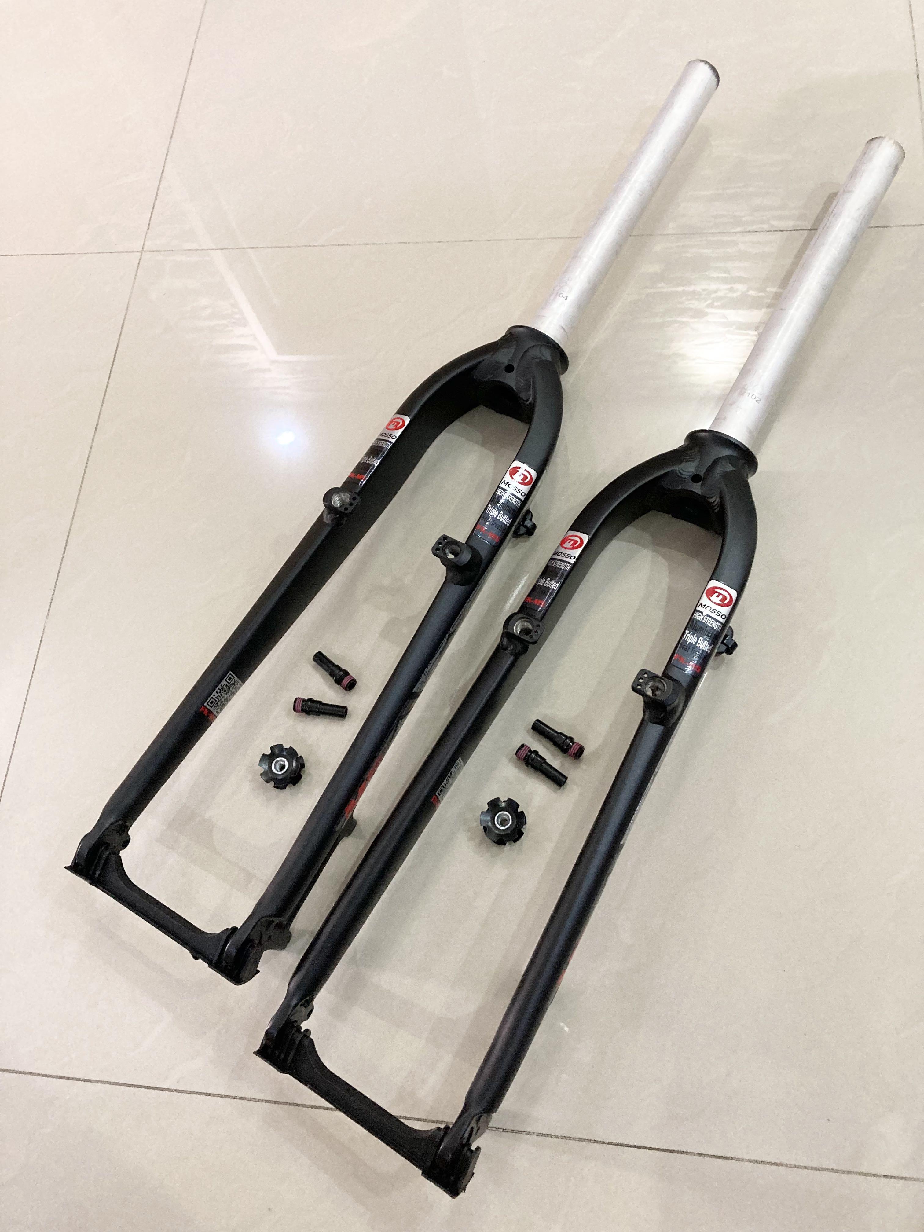 Mosso MD5EV Rigid Fork V and Disc RED BLACK Sports Equipment Bicycles Parts Parts Accessories on Carousell