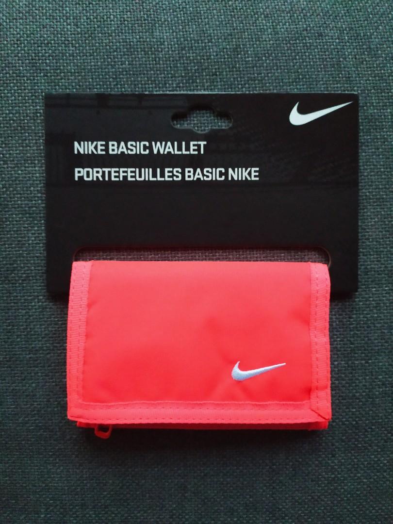 nike tri fold wallet