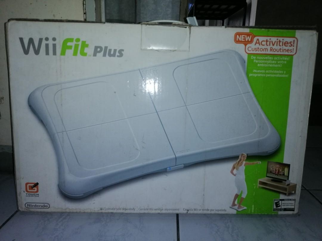 Nintendo wii (Category: Nintendo) located in Valenzuela. Submitted by Pinkantshoppe (Listing ID 1109800456, Image 3). Description: complete set US bought needs transformer 220v with four games wii fit, wii resort, wii sports, nba 2012 sf co buyer payment via gcash.