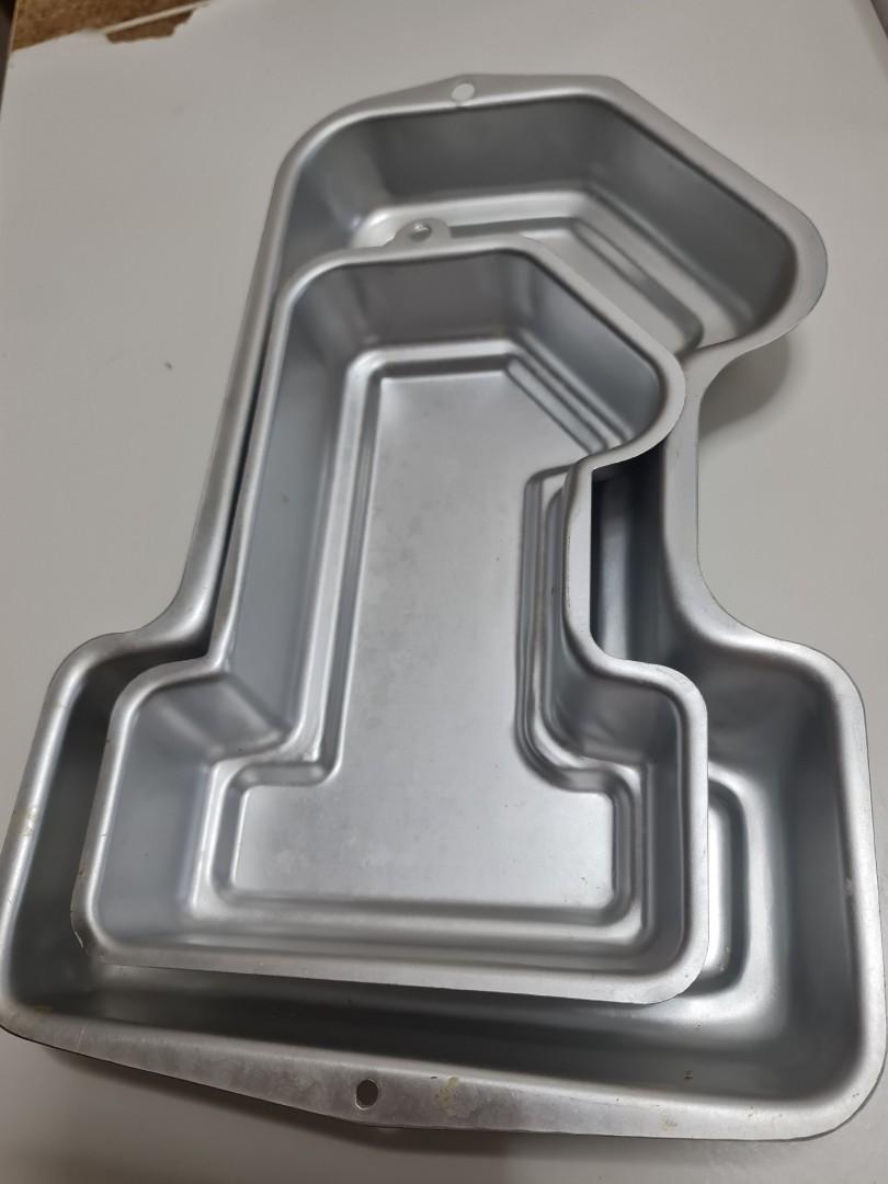 Number Cake Tins Silicone, Number 1 Cake Tin Mould, 10 inch 3D Large Silicone  Number Cake Moulds, Baking Pans for Birthday and Anniversary, BPA Free,  Non-Stick : Amazon.co.uk: Home & Kitchen