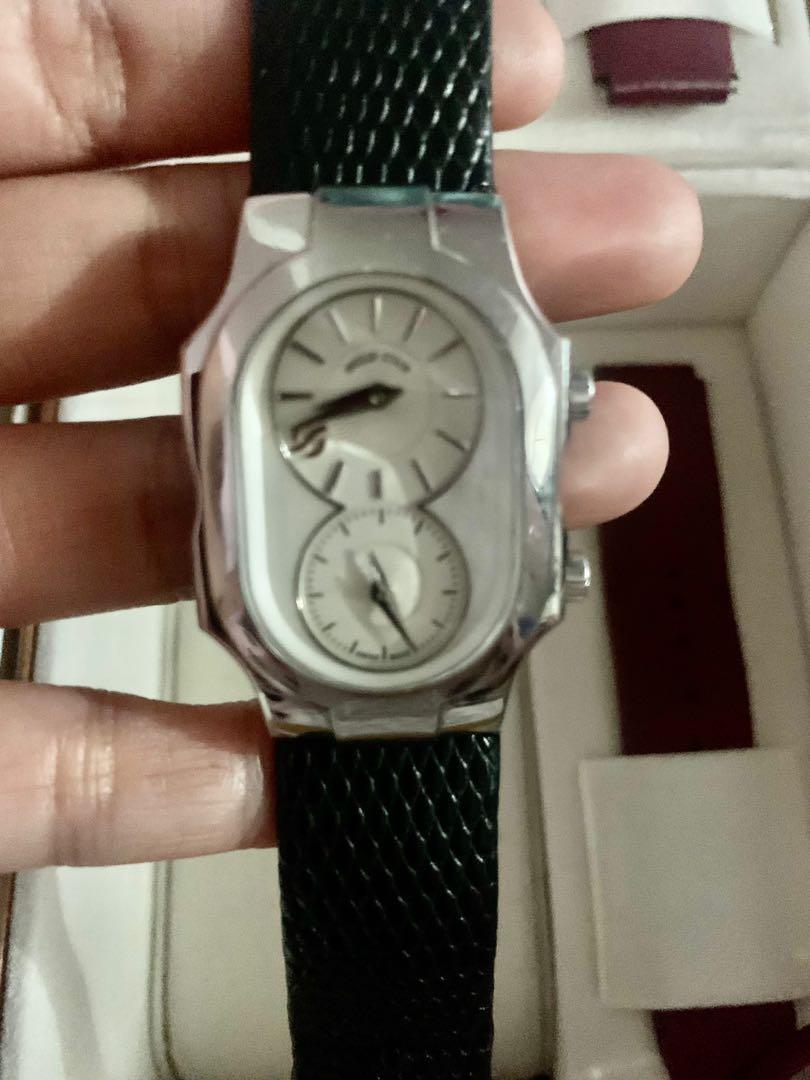 Original Philip Stein Watch (Category: Luxury Watches) located in Marikina City. Submitted by authenticluxe_ph (Listing ID 1109898839, Image 2). Description: Original Philip Stein watch Original price was 34,200 feb 2019 Purchased at Wristpod ayala feliz mall Very good condition Seldom used Complete with warranty booklet.