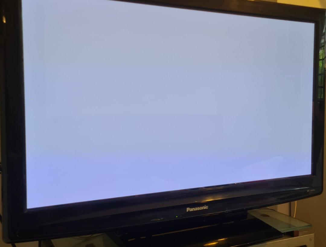 Panasonic 42 inch Plasma THP42C10S, TV & Home Appliances, TV