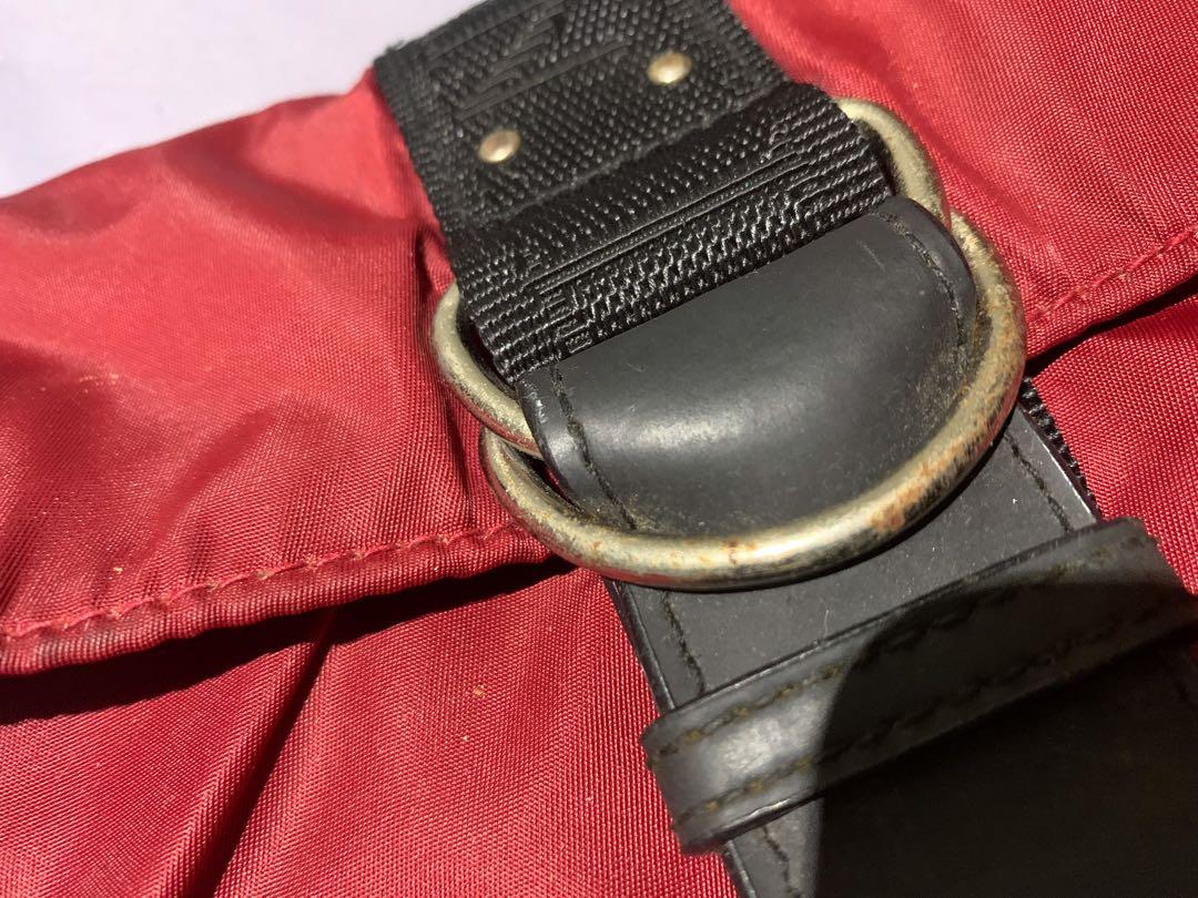 Ralph Lauren Shoulder Bag (Category: Shoulder Bags) located in Quezon City. Submitted by raphavilla (Listing ID 1109925612, Image 3). Description: RL red nylon shoulder bag No other issue aside from slight rusting shown in picture.