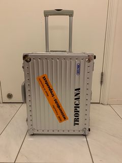 （分類：）位於 。 由 annietca 提交（商品編號 1109943415，圖片 1）。簡介： 。