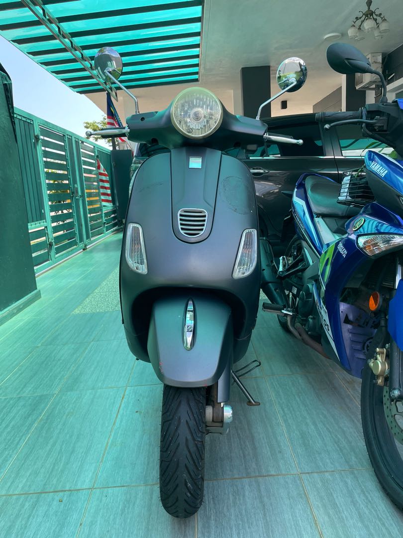 Vespa LT150, Motorbikes on Carousell