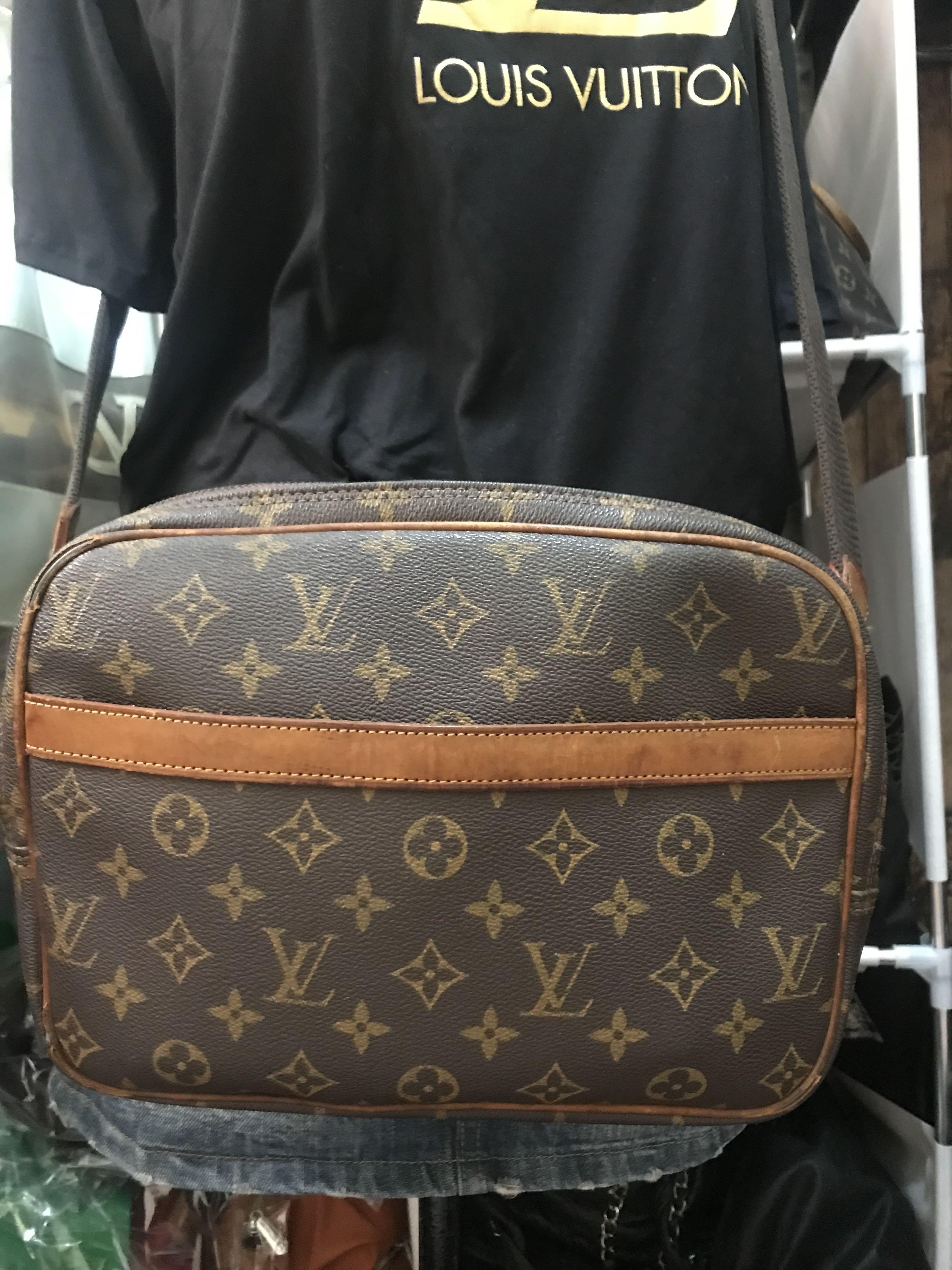 LV Vintage Saddle Bag with Vachetta Leather Trim  Luggage  Travelling  Accessories  Costume  Dressing Accessories