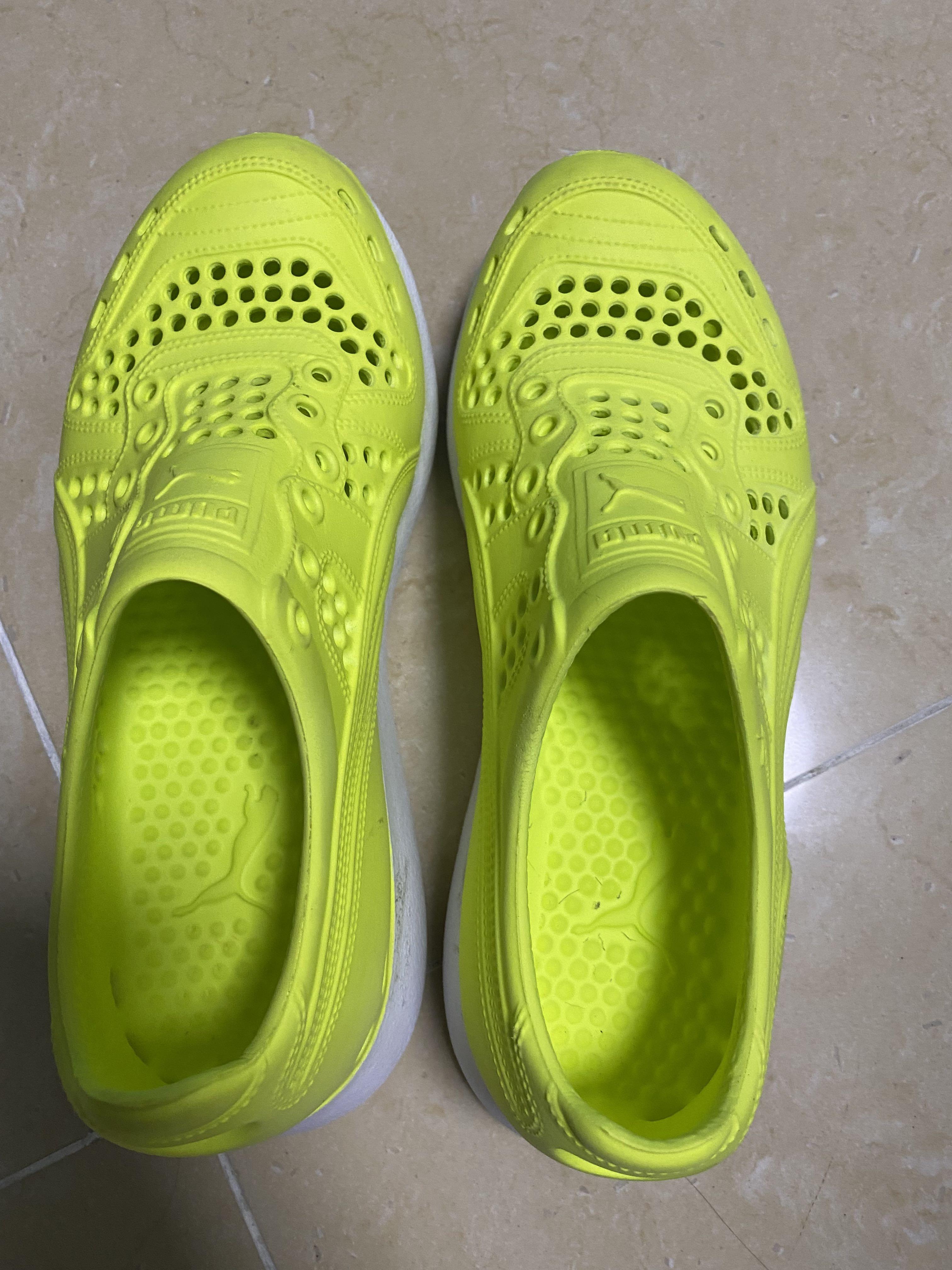 95% new) Puma plastic shoes - UK 5 size, 女裝, 鞋, 拖鞋- Carousell