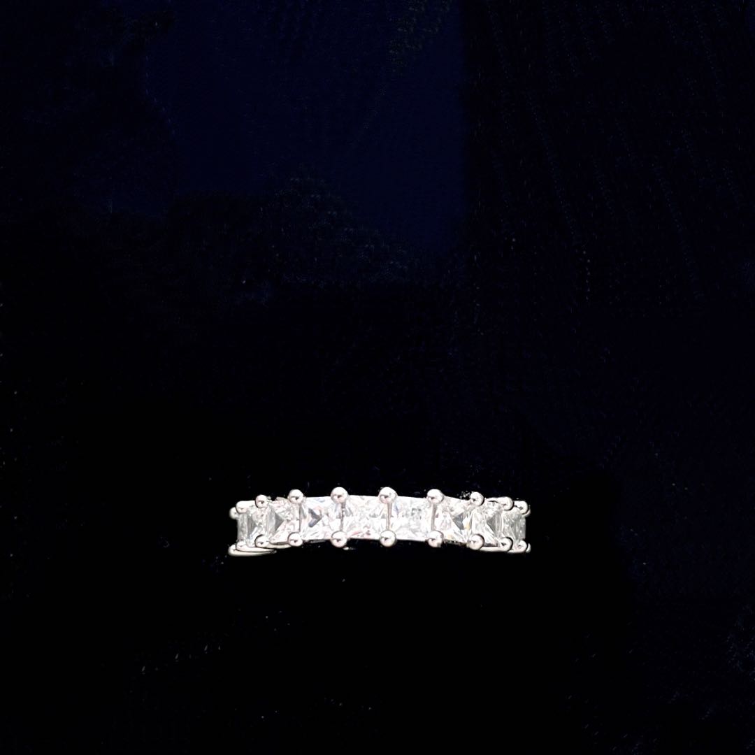 Blingty Bling Rhodium Cubic Zirconia Ring, 名牌, 首飾- Carousell