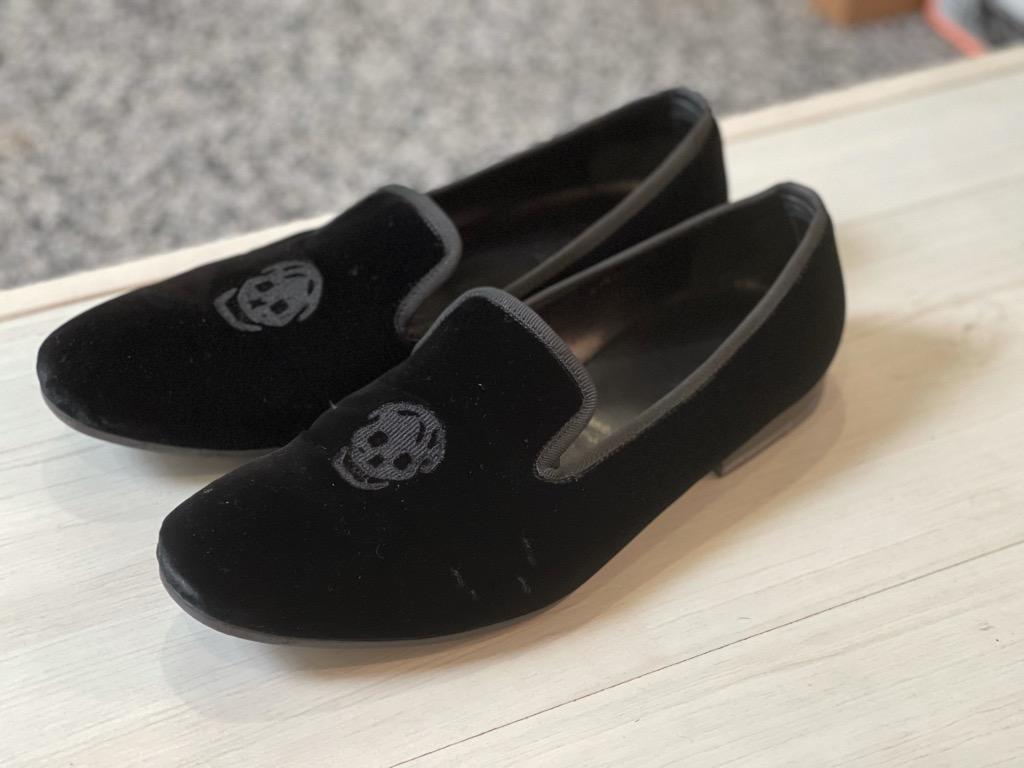 Alexander mcqueen velvet best sale loafers