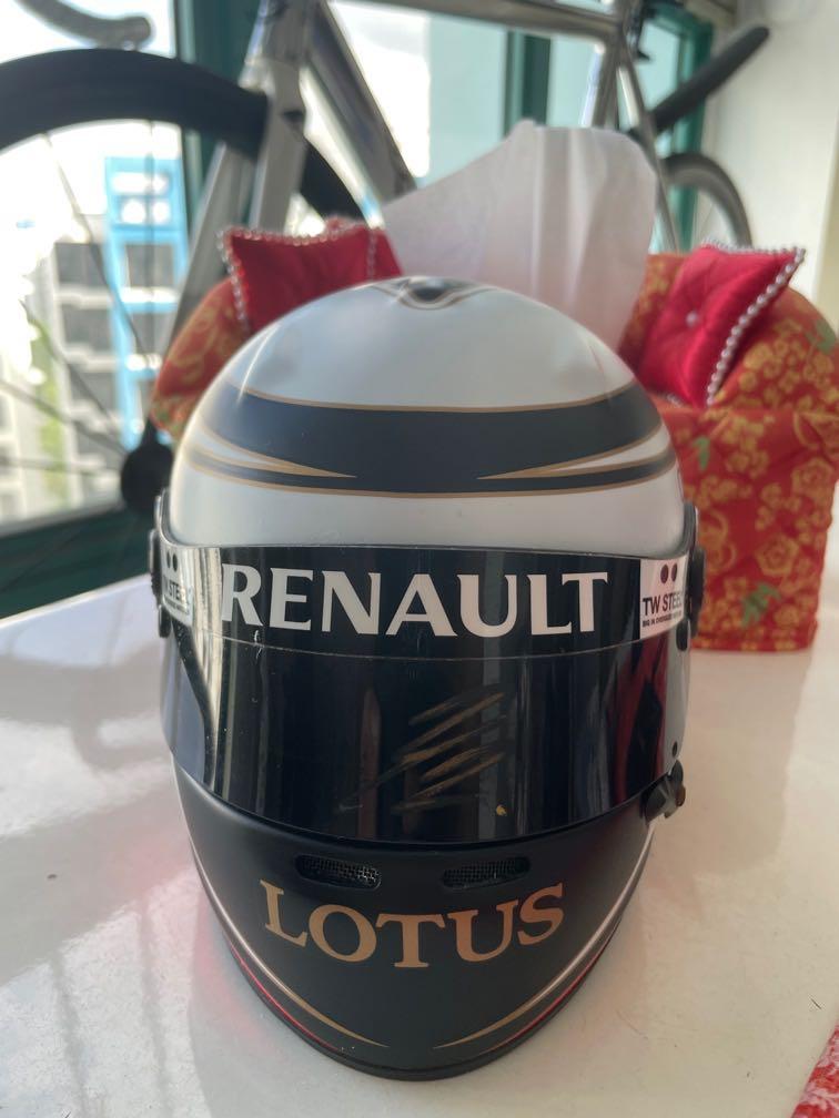 Arai helmet (Category: Vintage Collectibles) located in Singapore. Submitted by barcodee (Listing ID 1110051760, Image 1). Description: Kimi Raikkonen signed Lotus Helmet 2012 F1 No box This is a 1/2 Kimi Raikkonen 2012 helmet, it was given to VIP guests at Grand Prix. Thanks for looking..