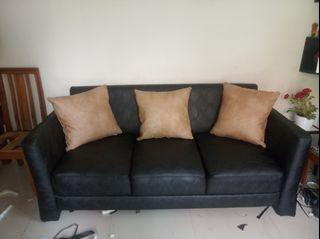 Aulia jaya sofa di bandung