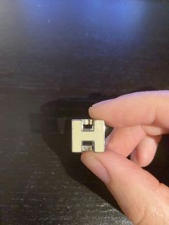 (Category: ) located in . Submitted by nicole_p (Listing ID 1110142735, Image 1). Description: .