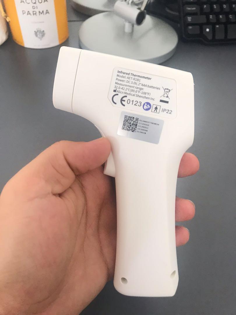 BBLOVE Infrared noncontact forehead thermometer, Health & Nutrition