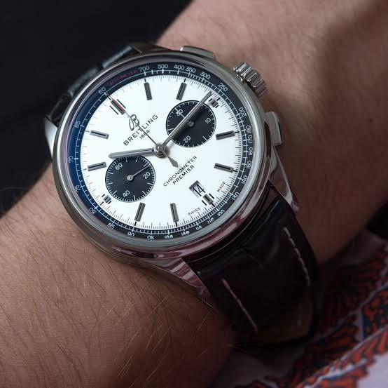 breitling b01 panda