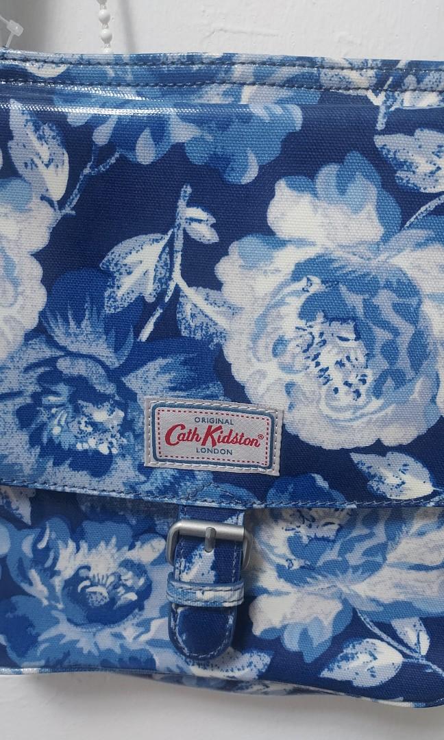 BRAND NEW LIMITED PATENT AUTHENTIC CATH KIDSTON CROSSBODY BAG TAP SADDLE BAG PEONY BLOSSOM DEEP BLUE