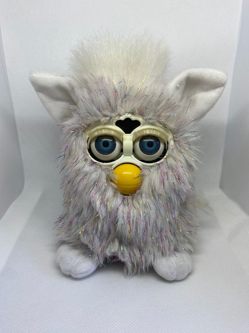 Champagne furby online