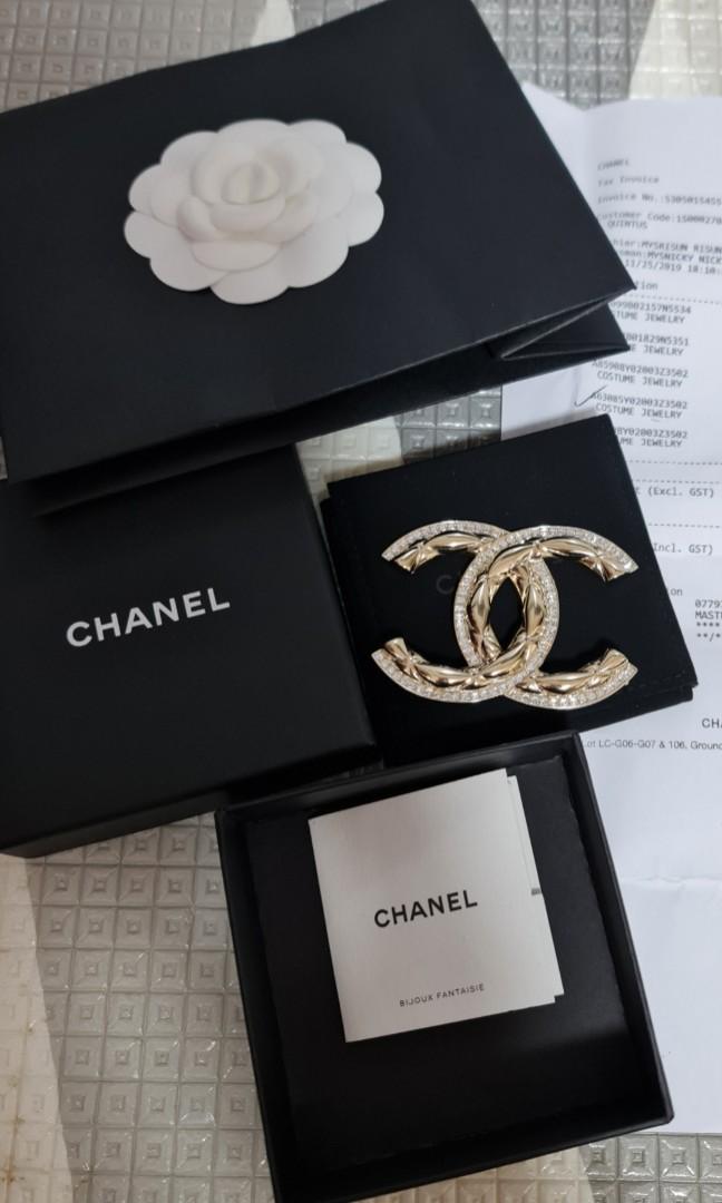 Chanel brooch 2019 new arrivals