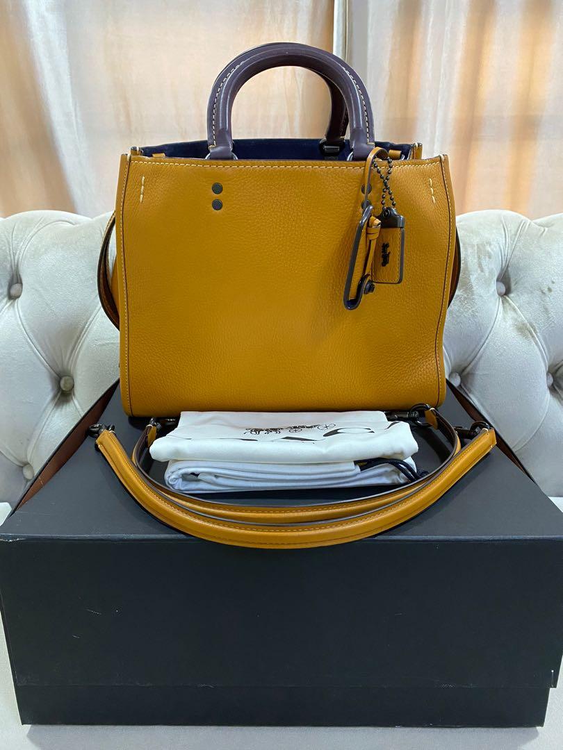 Coach rogue pouch clearance
