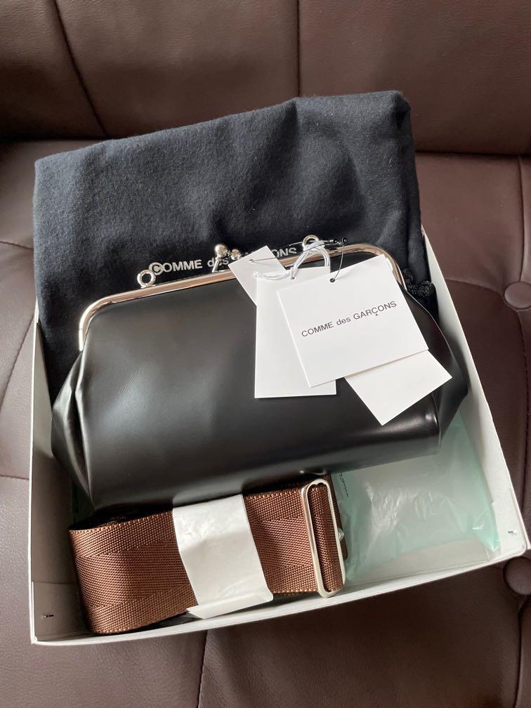 Comme des garcons outlet kiss lock bag