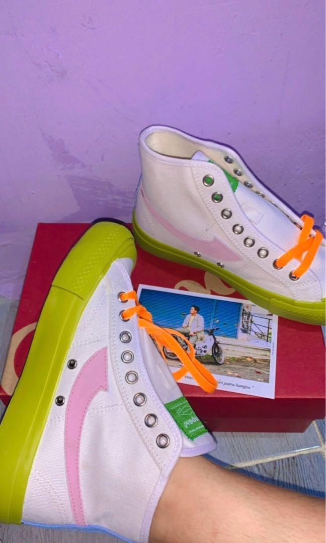COMPASS GAZELLE HI MATCHA, Fesyen Wanita, Sepatu di Carousell