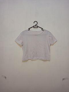Crop top atasan putih kaos