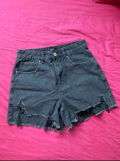 (Category: ) located in . Submitted by mandatory01 (Listing ID 1110012987, Image 1). Description: .