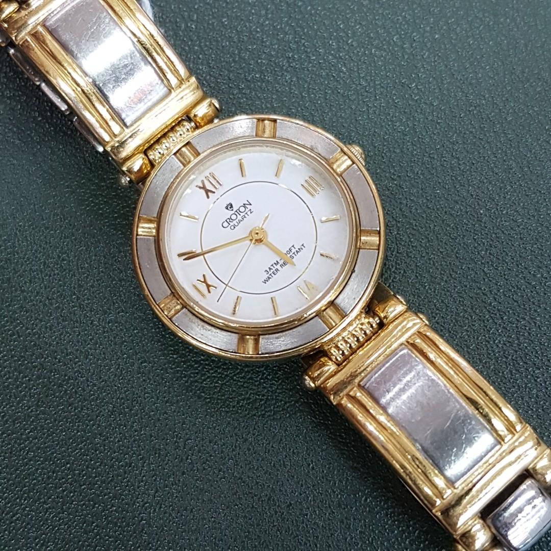 Croton quartz ladies best sale watch