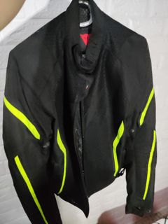 (Category: ) located in . Submitted by dressed2live (Listing ID 1110060265, Image 1). Description: .