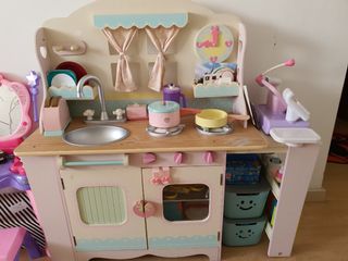 (Category: ) located in . Submitted by viv.b (Listing ID 1110056532, Image 1). Description: .