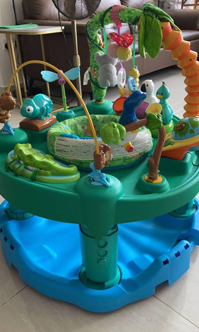 Evenflo jungle exersaucer top