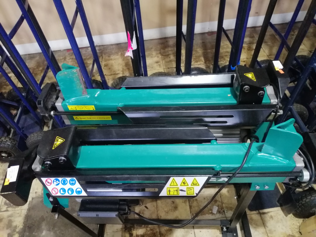 Ferrex cheap log splitter