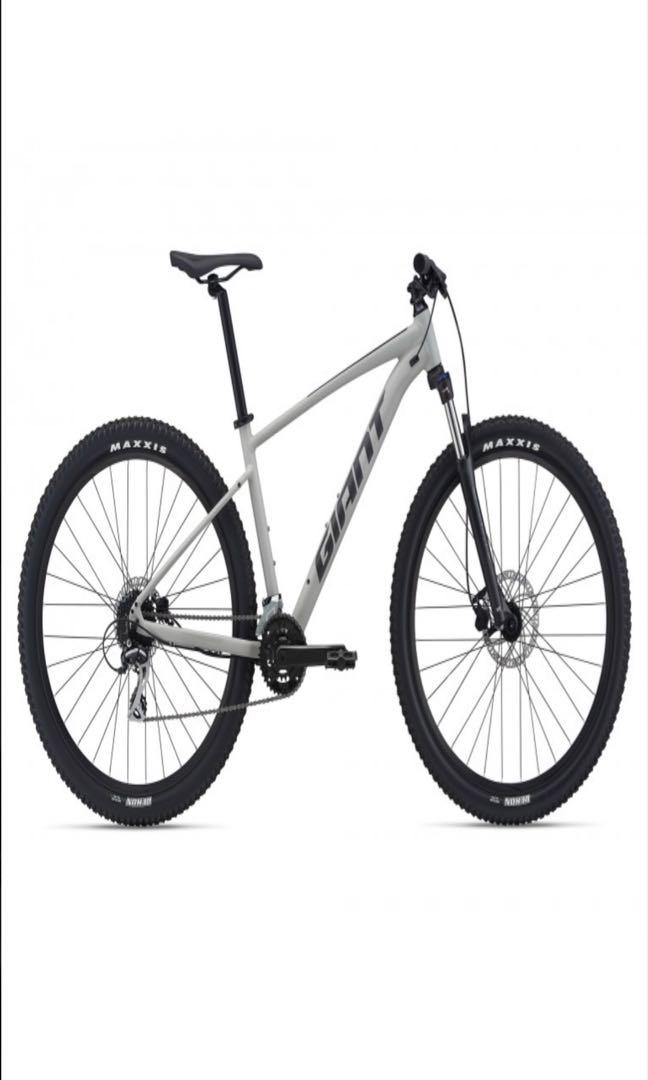 Giant Talon 2 Mountain Bike, Sports Equipment, Bicycles & Parts, Bicycles on Carousell