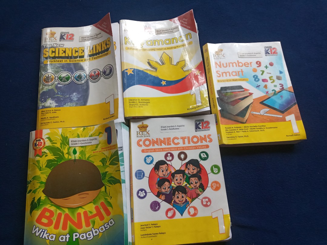 GRADE 1 BOOKS, Hobbies & Toys, Books & Magazines, Textbooks on Carousell