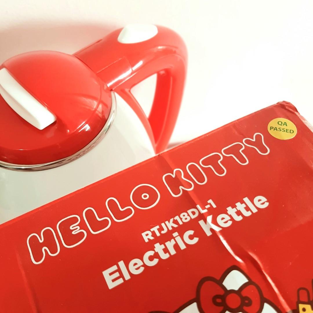 Hello Kitty Electric Kettle, Furniture & Home Living, Kitchenware & Tableware, Coffee & Tea