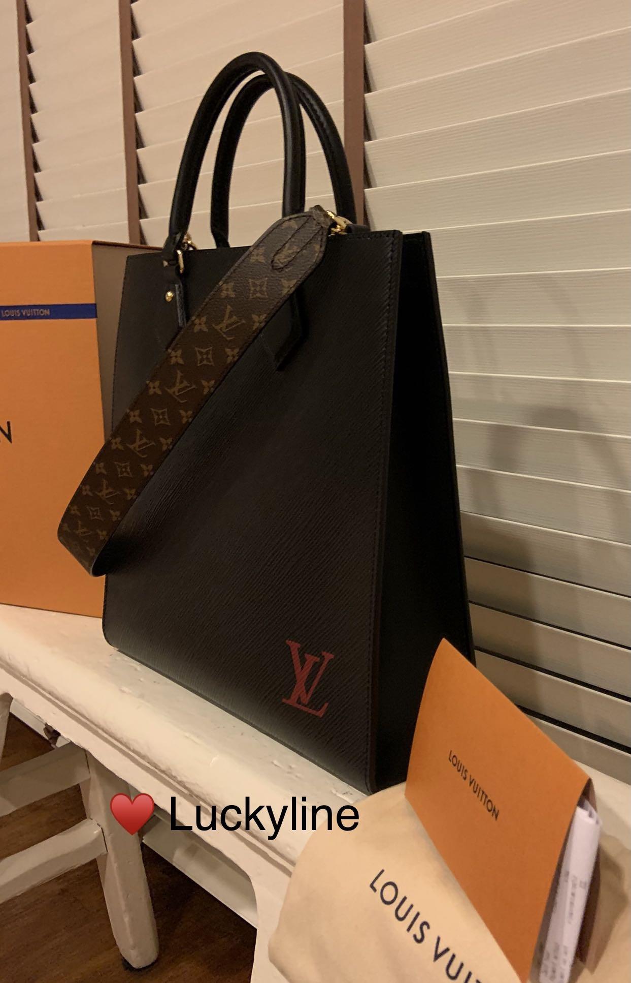 Shop Louis Vuitton 2022 SS Sac Plat Cross Bag (M46456) by lufine