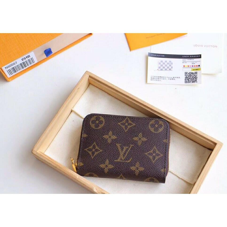 Mini LV Wallet, Women's Fashion, Bags & Wallets, Purses & Pouches on  Carousell