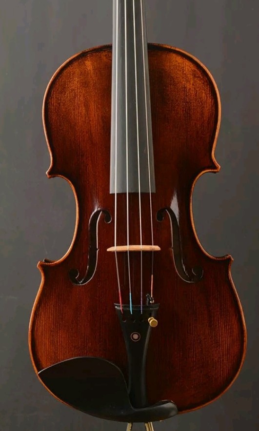 New Stradivari copy 4/4 violin- Dark German antique Varnish, Hobbies   Toys, Music  Media, Musical Instruments on Carousell